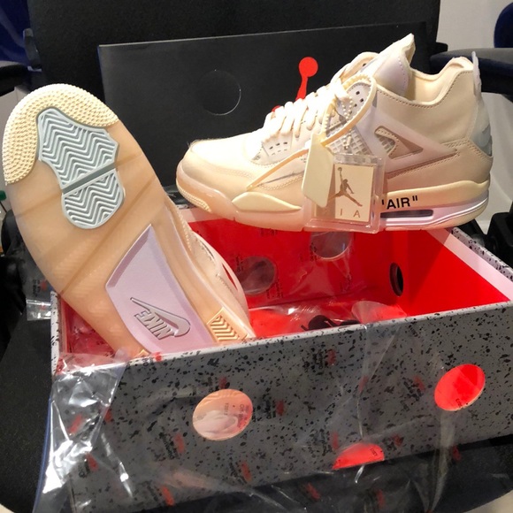 Off white 4 - Picture 3 of 4